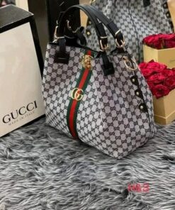 GUCCI PALLET